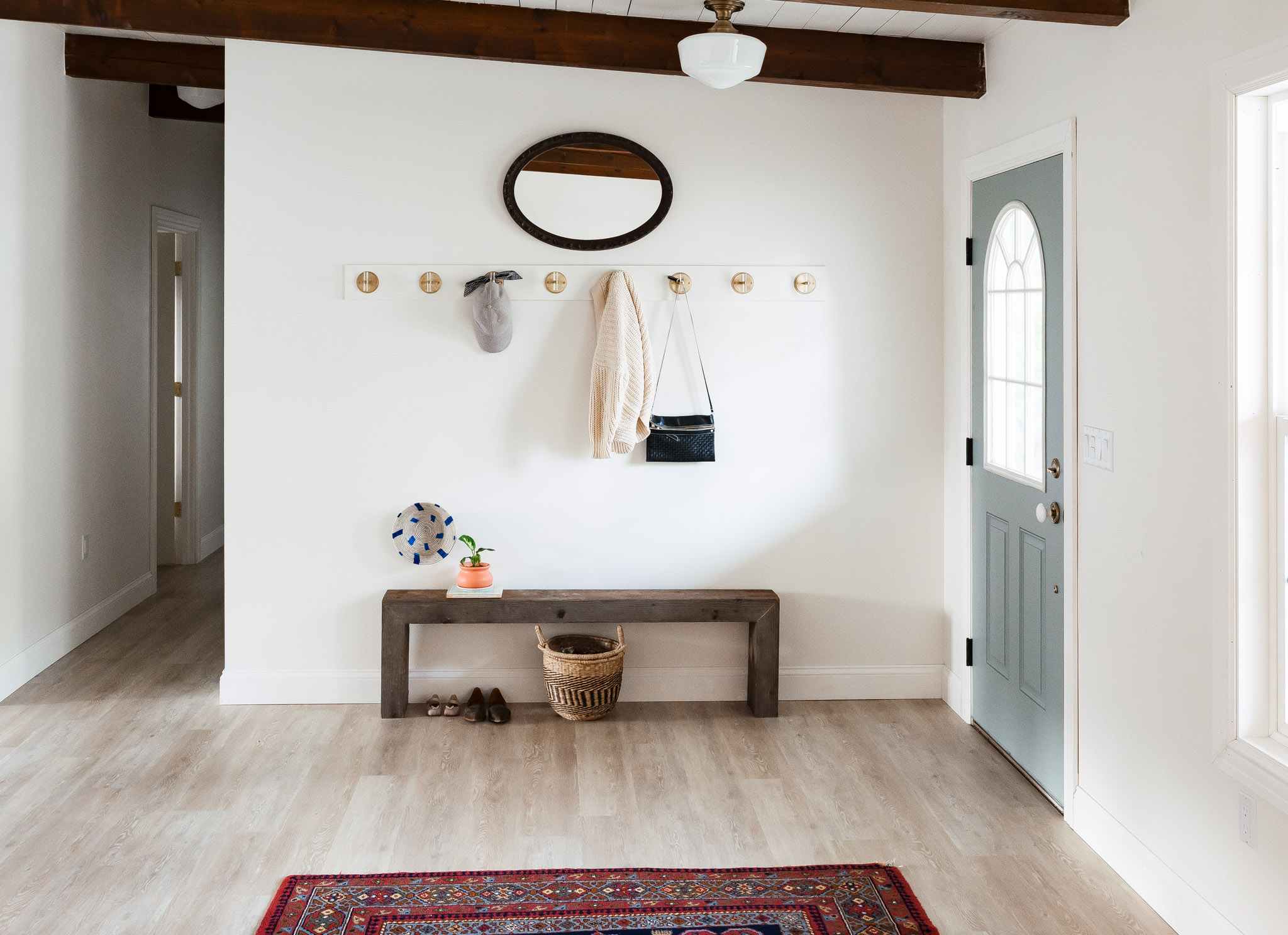 Entryway Design - furnishlifestyle.com